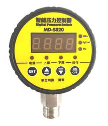 MD-S825数显电接点压力表
